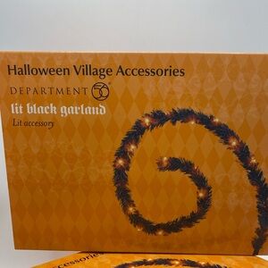 Department 56 Halloween Village Lit Black Garland - Orange and Black accessories